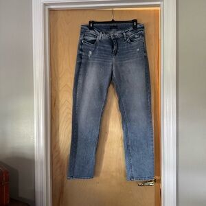 Silver Jeans Women's Straight Leg in Medium Blue